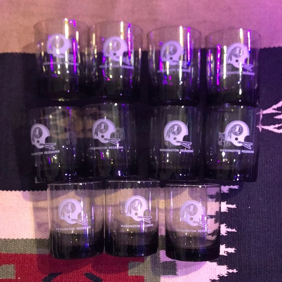 11 Washington Redskins glasses - Picture 2 of 6